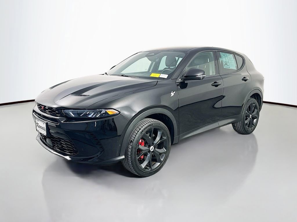 Used 2023 Dodge Hornet GT w/ Track Pack AWD/4WD image 3