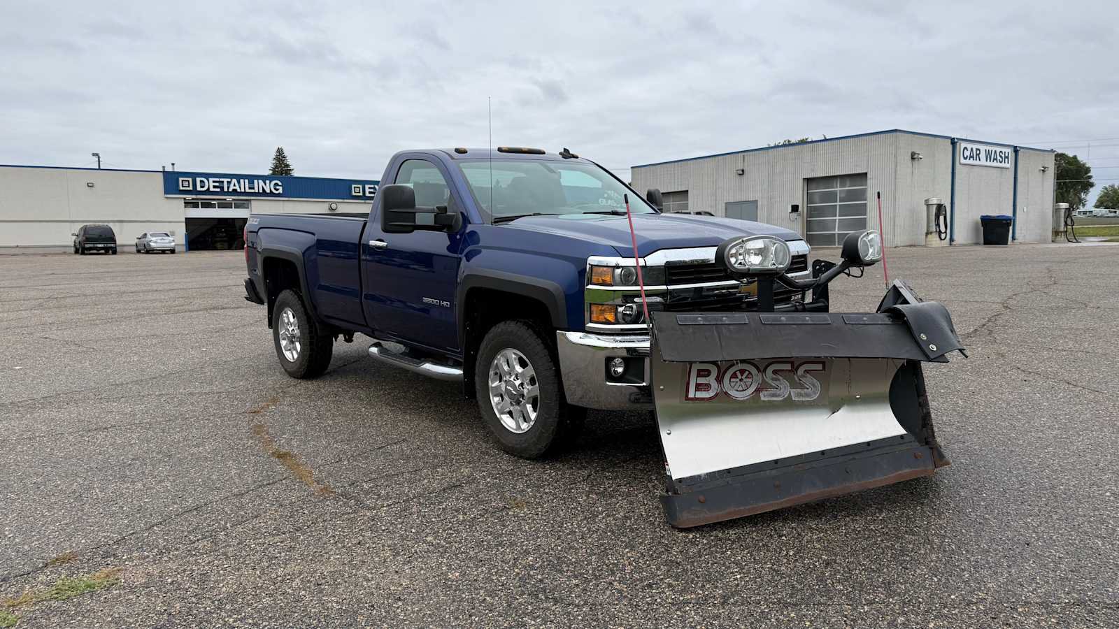 Used 2015 Chevrolet Silverado 3500 LT w/ LT Convenience Package AWD/4WD image 2