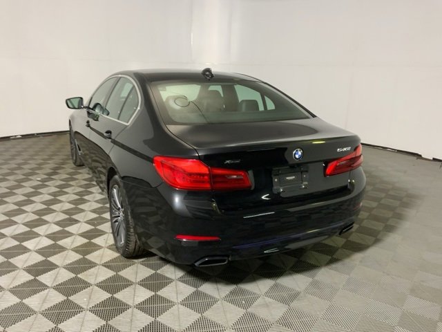 Used 2019 BMW 540i xDrive image 11