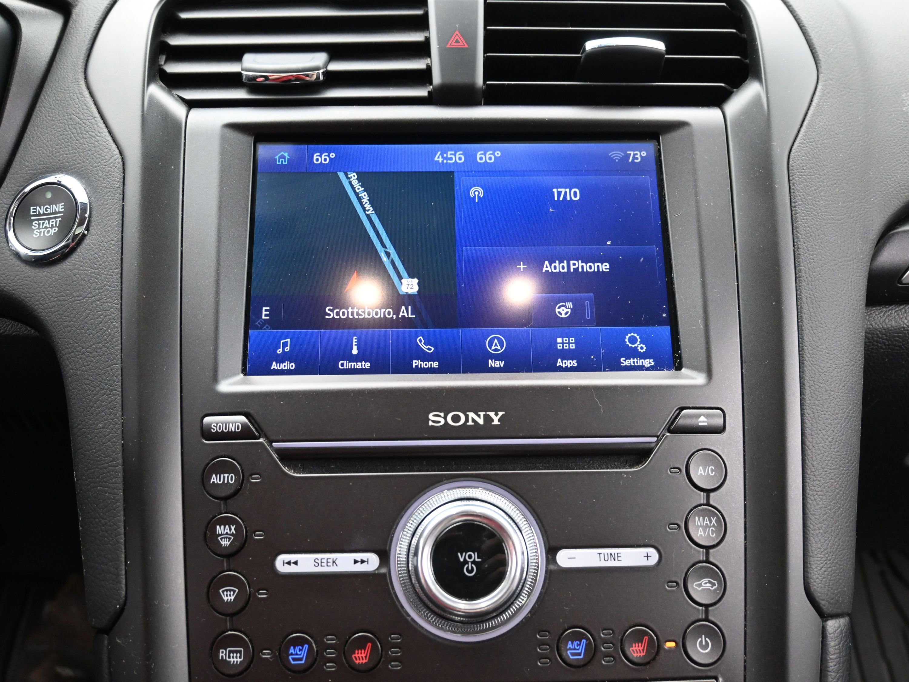 Used 2020 Ford Fusion Energi Titanium FWD image 16