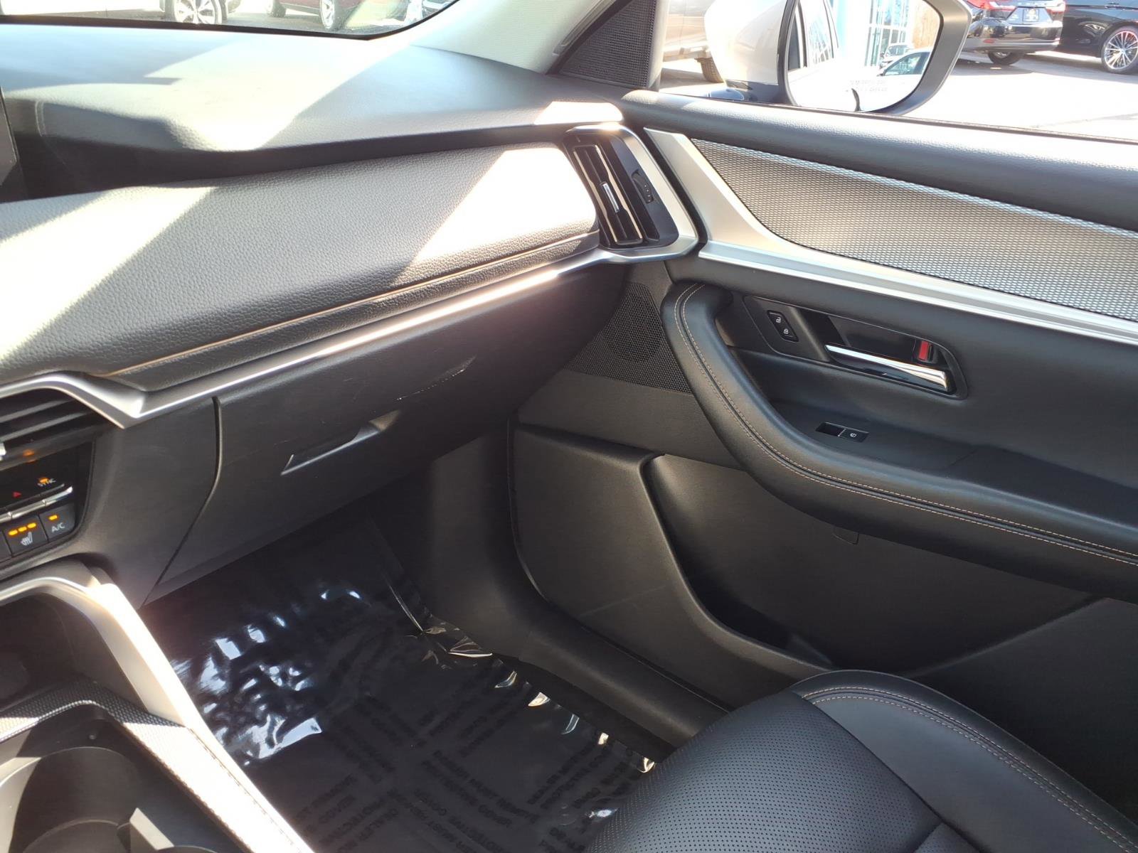 Used 2025 MAZDA CX-90 3.3 Turbo w/ Preferred Package image 27