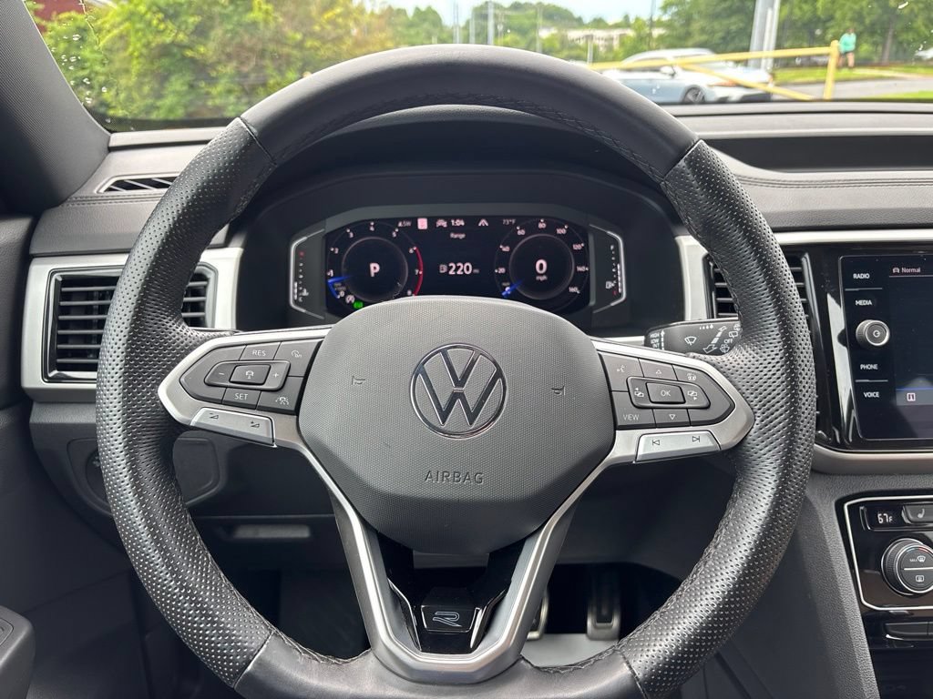 Certified 2023 Volkswagen Atlas Cross Sport SEL Premium R-Line AWD/4WD image 16