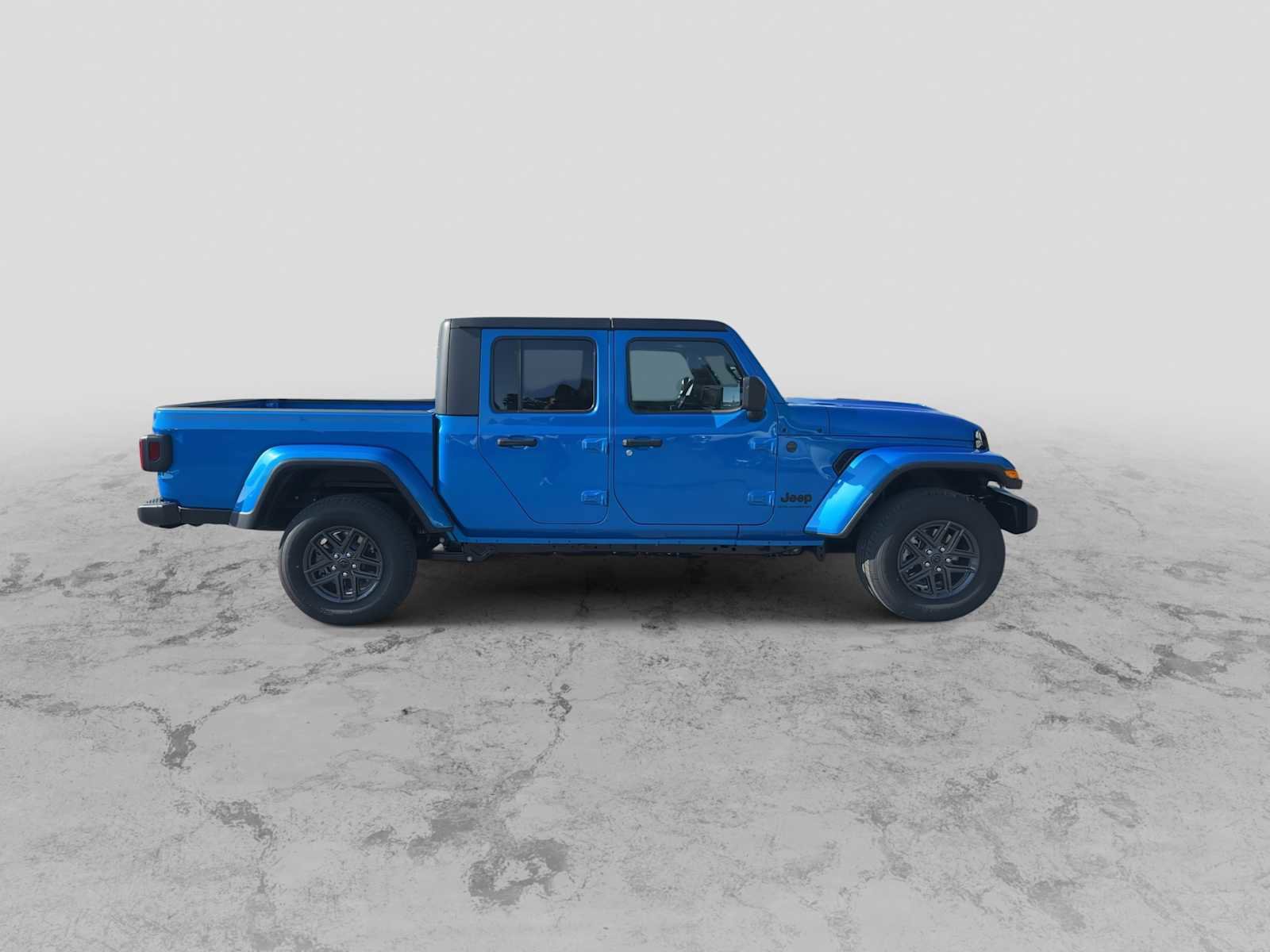 New 2025 Jeep Gladiator Sport image 9