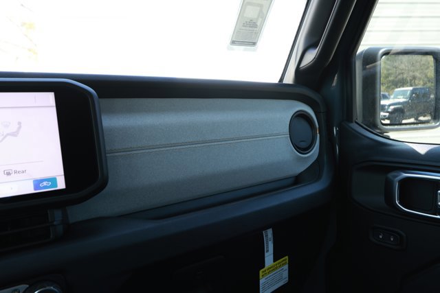 New 2026 Jeep Gladiator Sport image 24