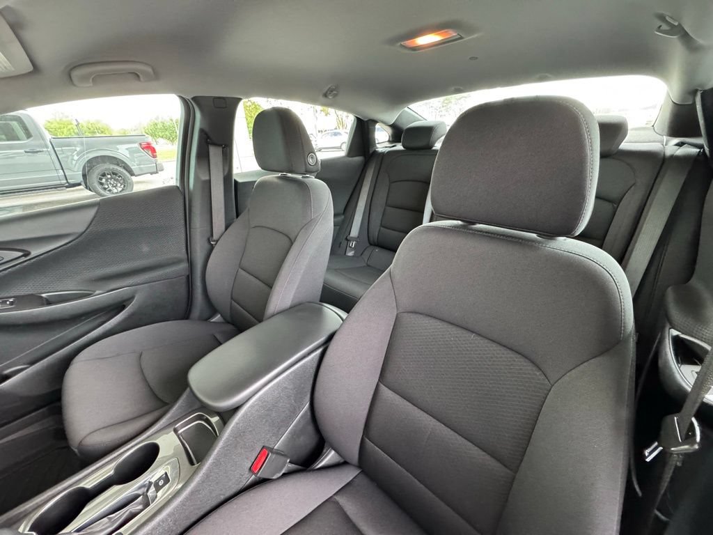 Used 2023 Chevrolet Malibu LS FWD image 14