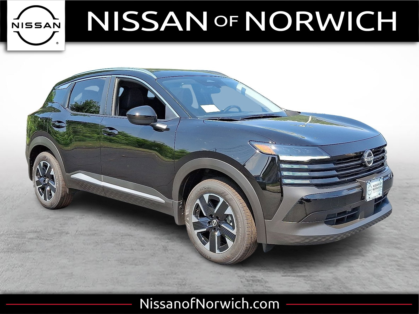 New 2025 Nissan Kicks SV w/ SV Premium Package