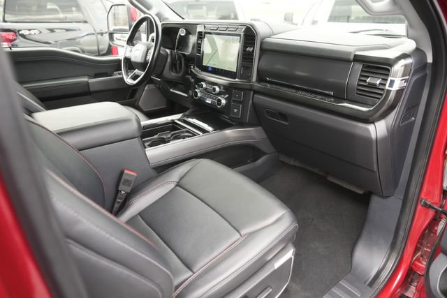 Used 2023 Ford F350 Lariat image 17