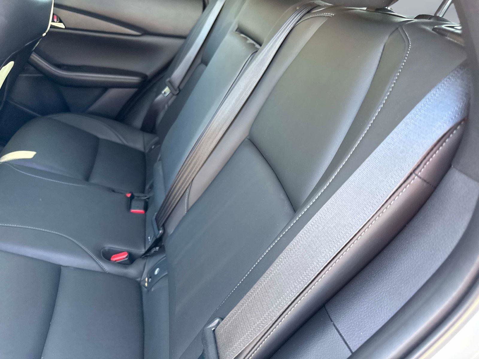 Certified 2025 MAZDA CX-30 AWD 2.5 S w/ Preferred Package image 14