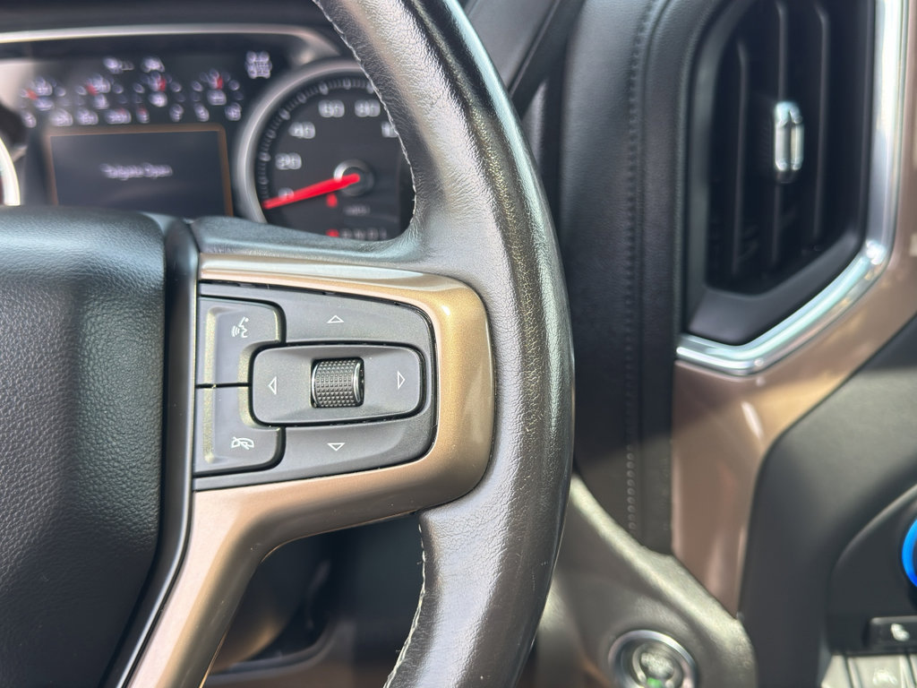 Used 2020 Chevrolet Silverado 1500 High Country AWD/4WD image 38