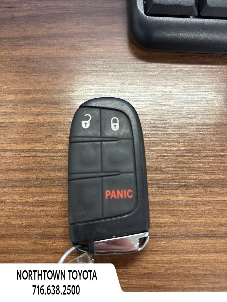 Used 2021 Jeep Compass Latitude AWD/4WD image 28