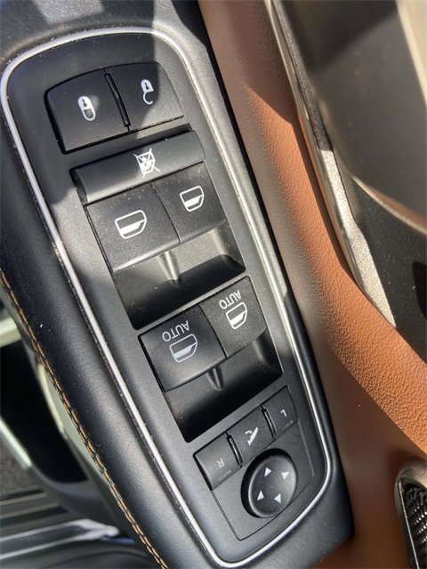 Used 2020 RAM 1500 Limited image 16