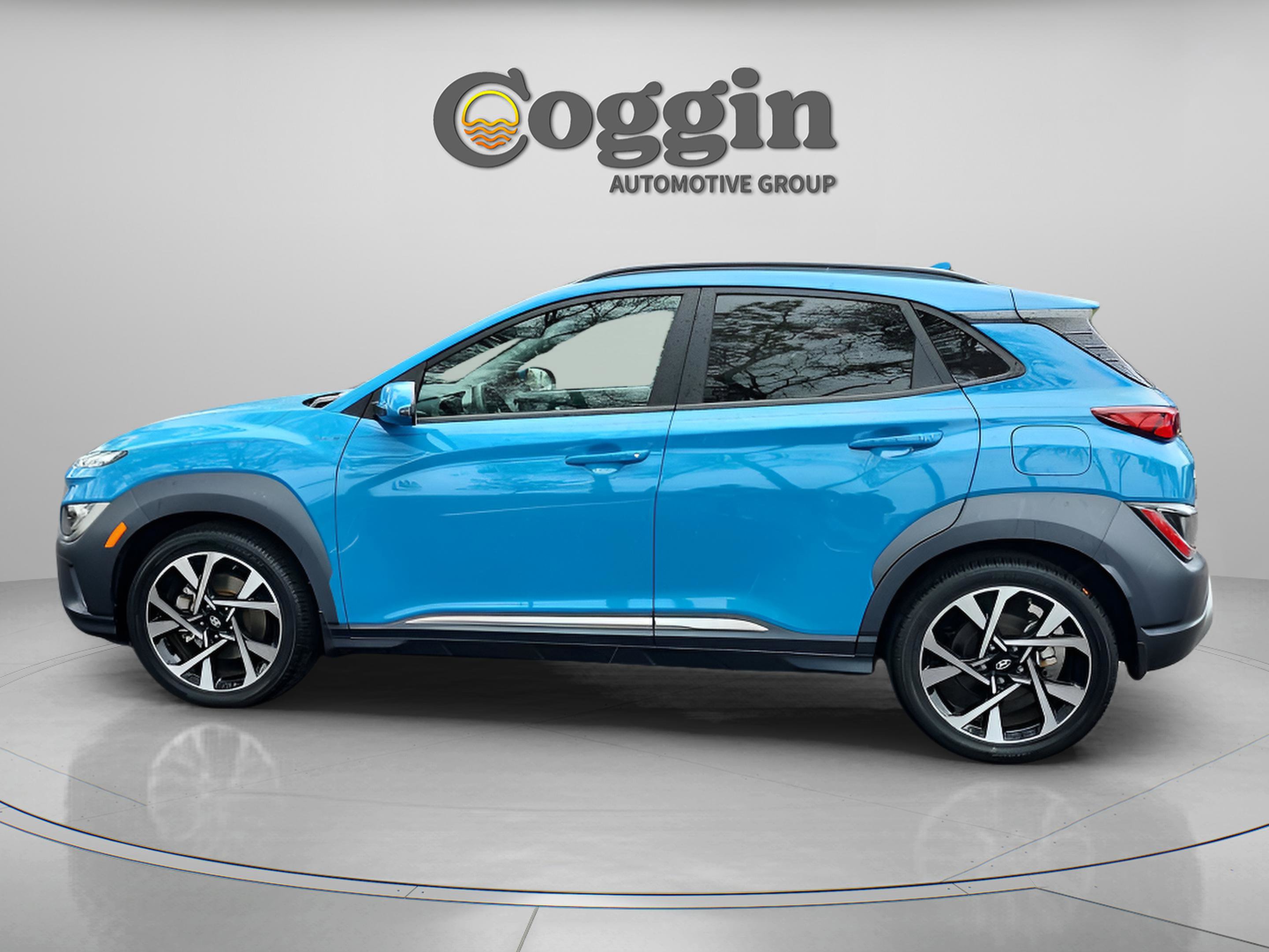 Certified 2022 Hyundai Kona Limited FWD image 2