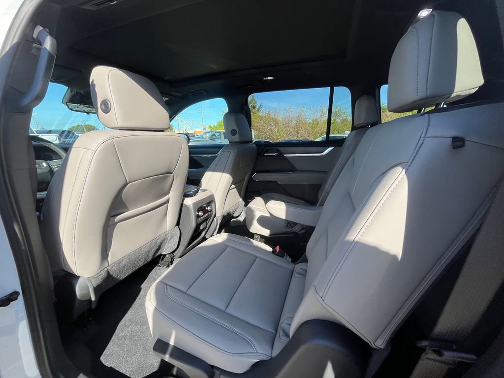 New 2026 GMC Acadia Elevation w/ Black Edition image 13