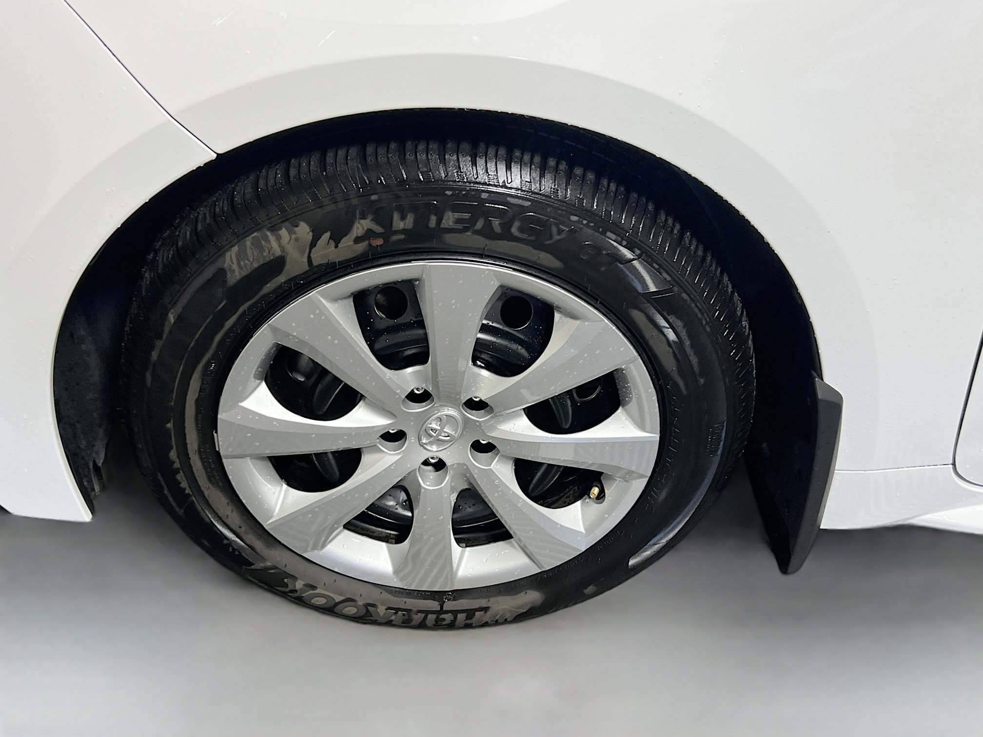 Used 2026 Toyota Corolla LE FWD image 13