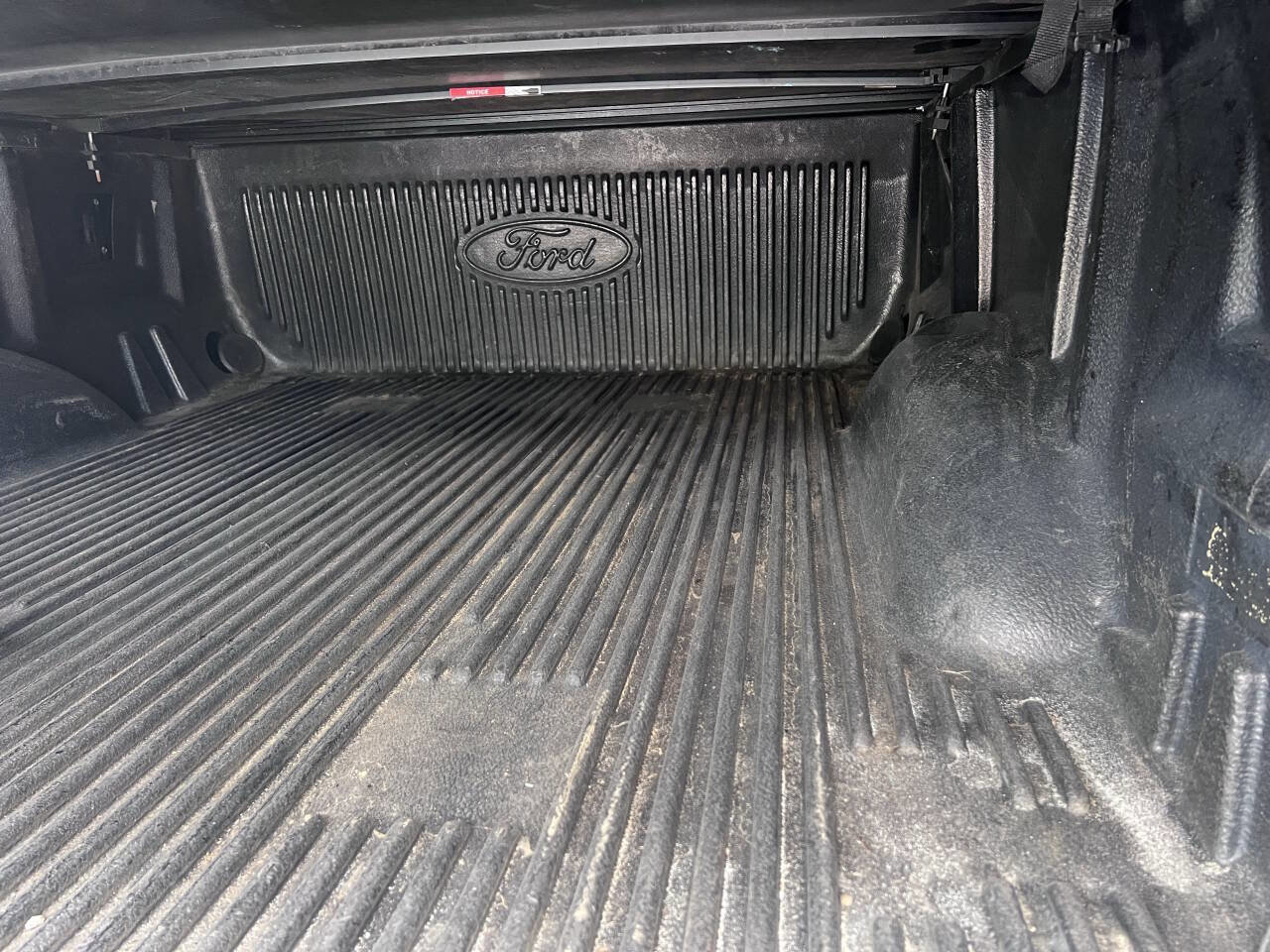 Used 2015 Ford F150 Lariat w/ Equipment Group 501A Mid image 24