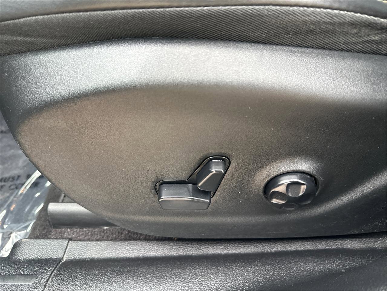 Used 2017 Jeep Cherokee High Altitude image 18