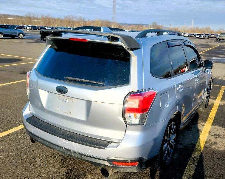 Used 2017 Subaru Forester 2.0XT Touring image 2