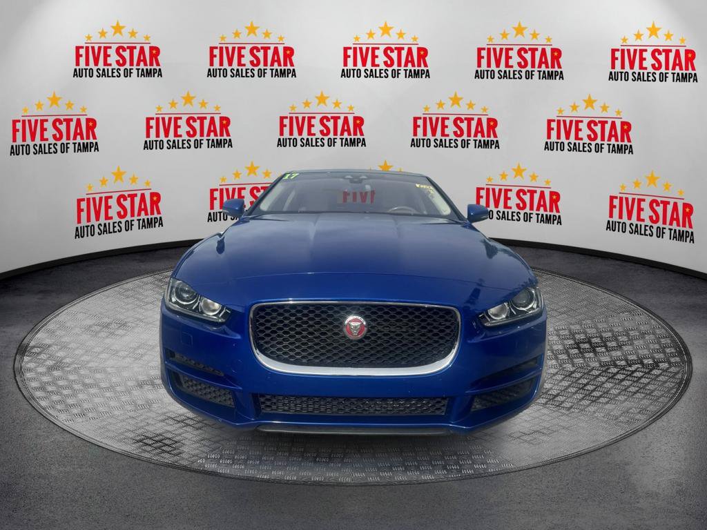 Used 2017 Jaguar XE Prestige RWD image 2