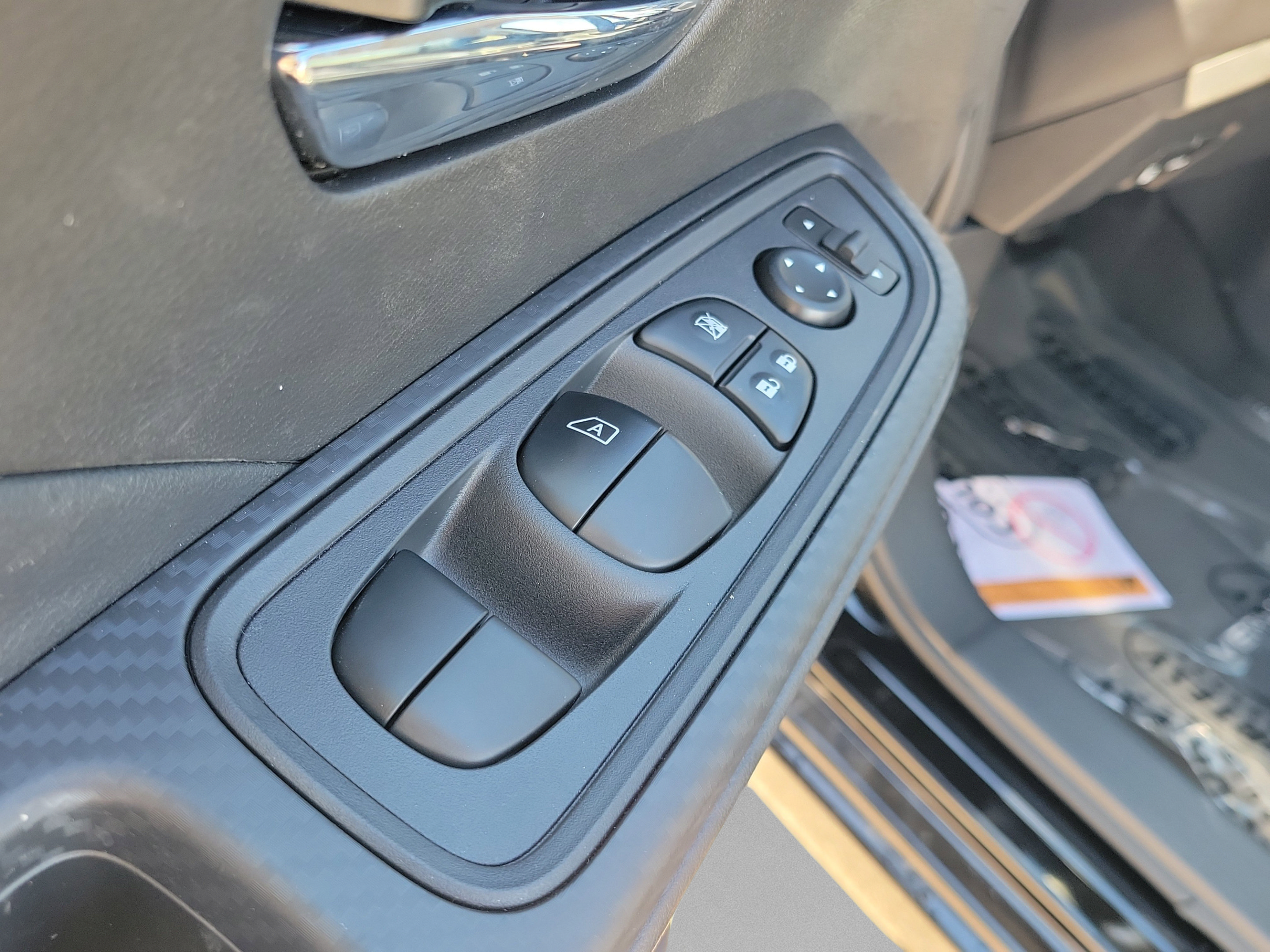 Certified 2025 Nissan Versa SV w/ Trunk Package FWD image 18