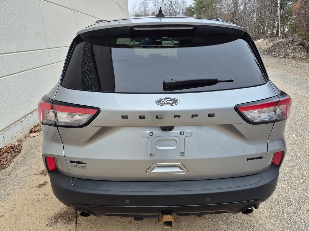 Certified 2022 Ford Escape SEL w/ SEL Stealth AWD Package image 5