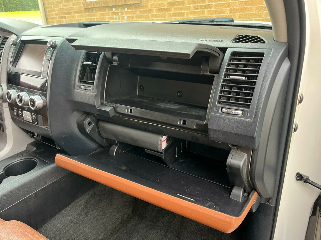 Used 2013 Toyota Sequoia Platinum AWD/4WD image 51