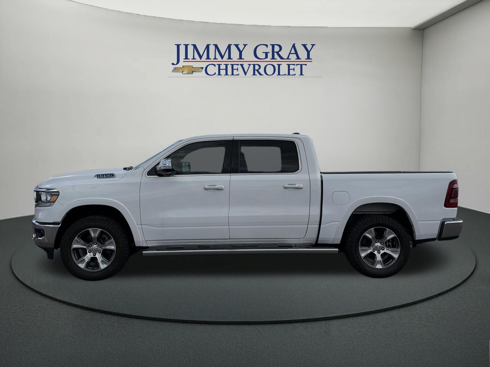 Used 2020 RAM 1500 Laramie AWD/4WD image 2