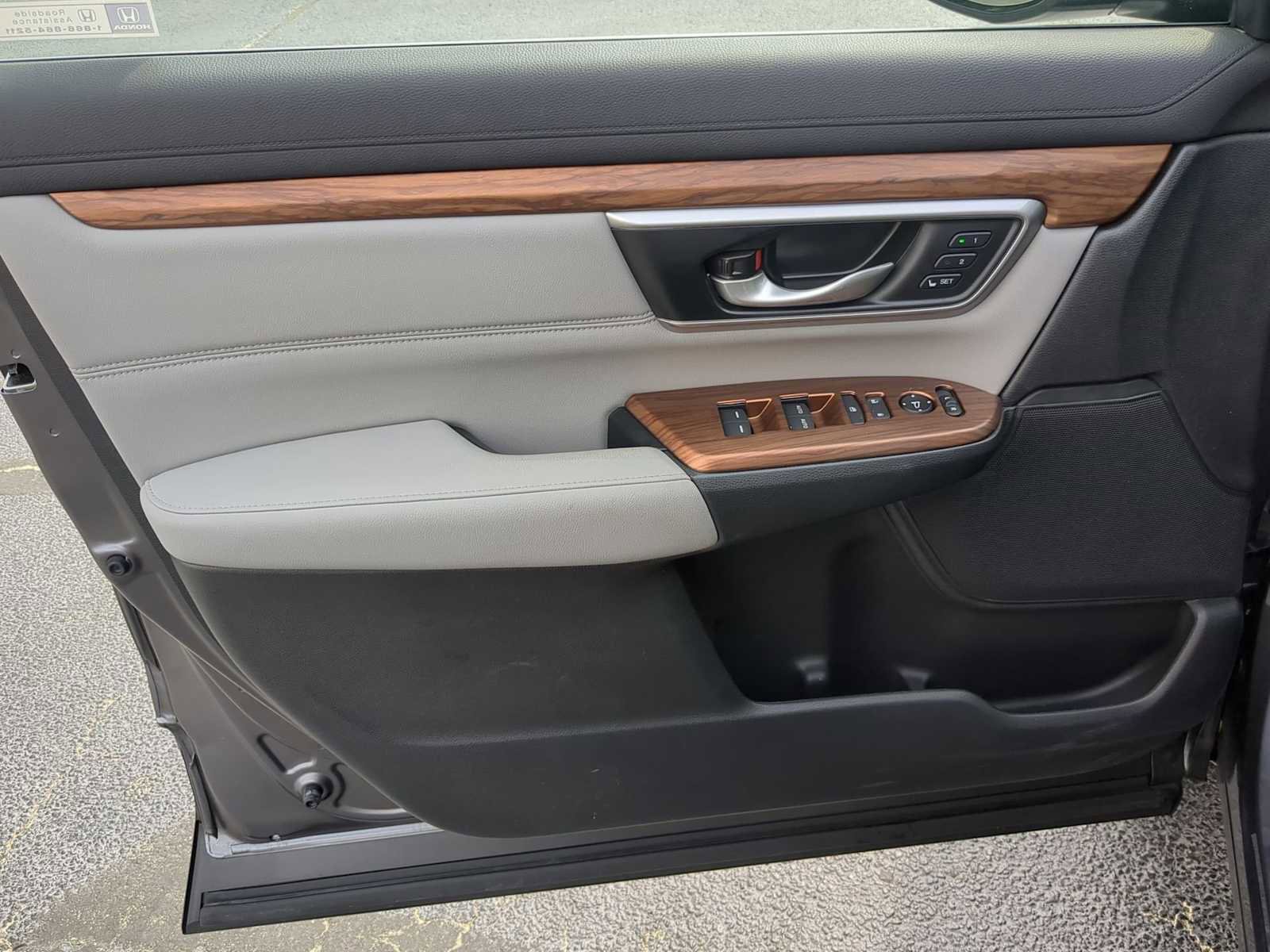 Used 2022 Honda CR-V EX-L image 11