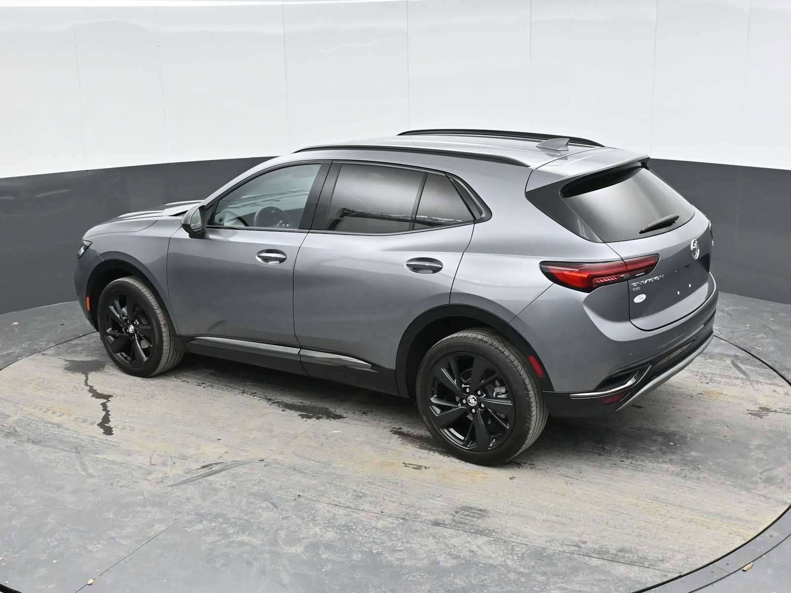 Certified 2022 Buick Envision Preferred AWD/4WD image 36