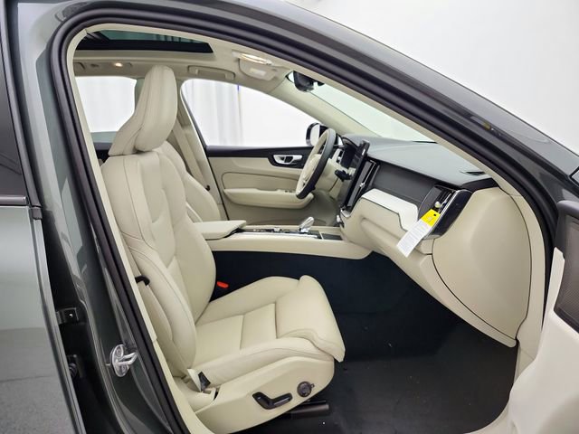 New 2026 Volvo XC60 B5 Ultra w/ Climate Package AWD/4WD image 18