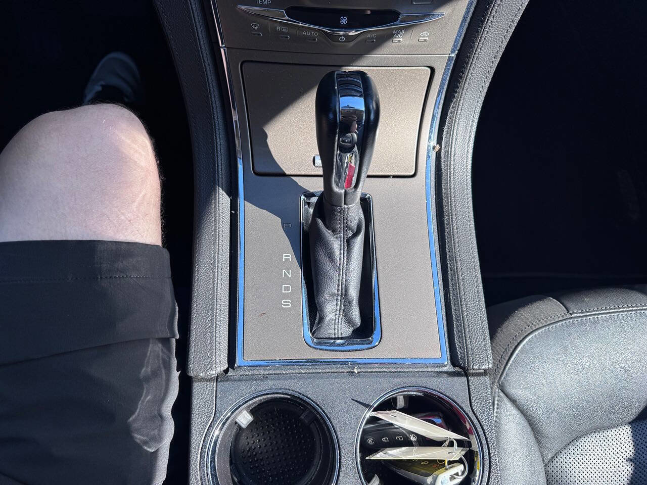 Used 2014 Lincoln MKX AWD image 15