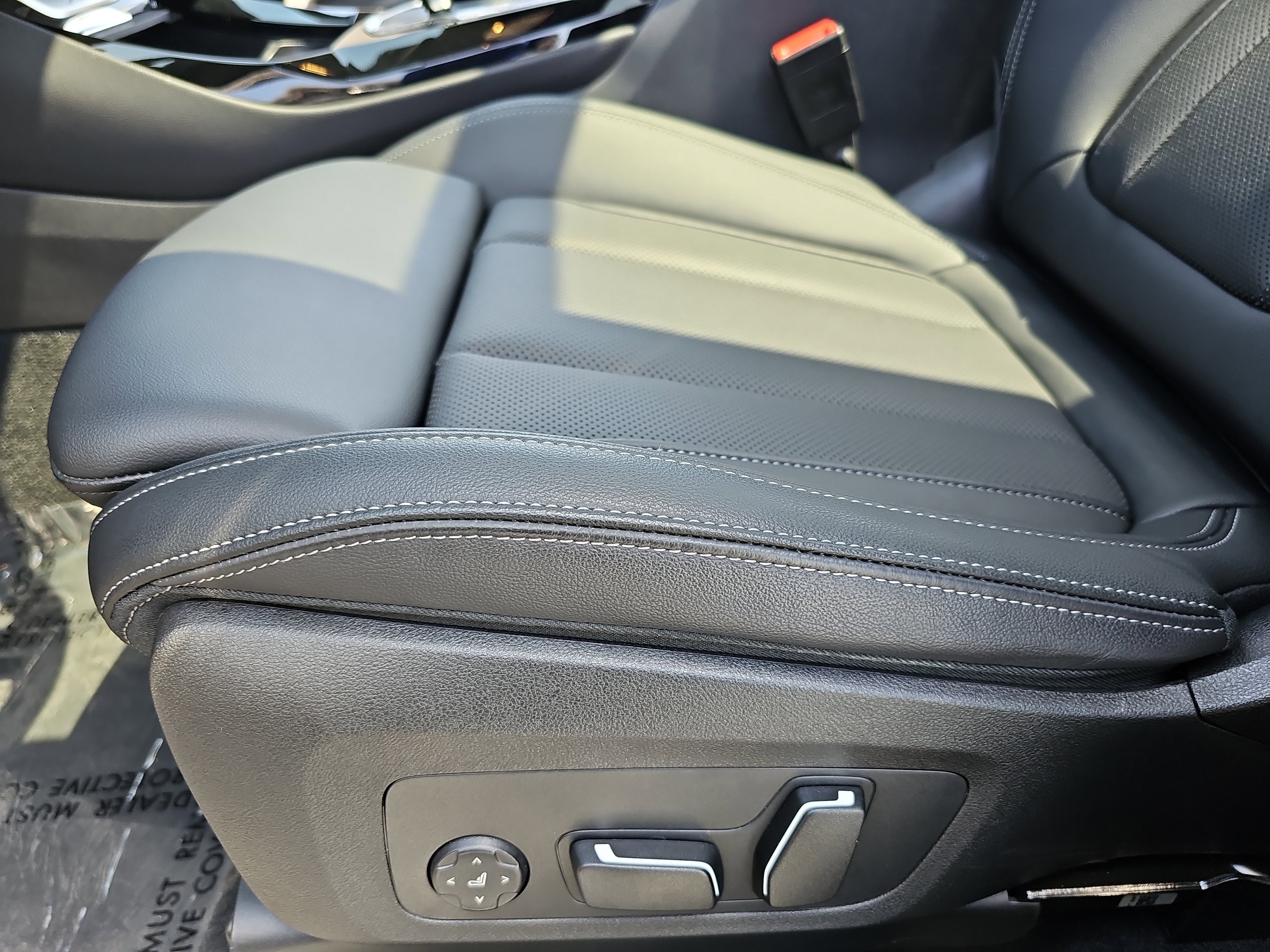 Used 2024 BMW X3 xDrive30i w/ Convenience Package image 30