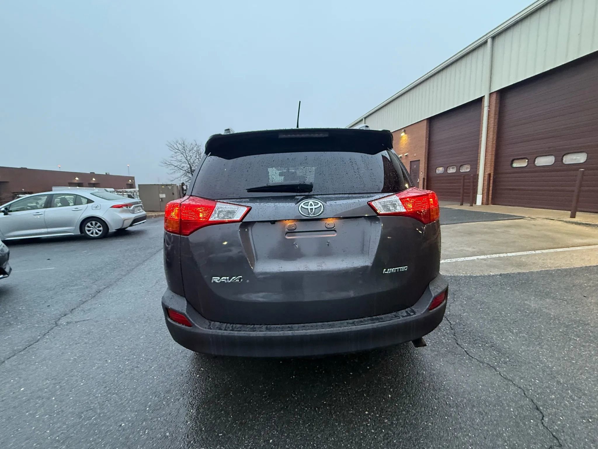 Used 2015 Toyota RAV4 Limited image 5