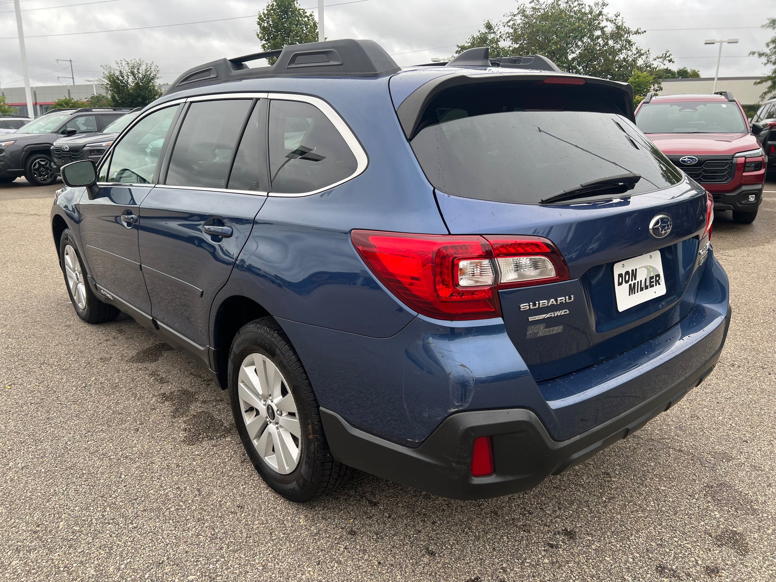 Used 2019 Subaru Outback 2.5i Premium AWD/4WD image 5