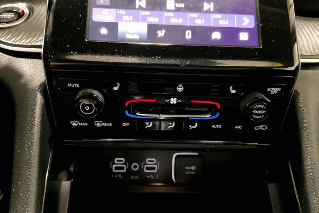 Used 2023 Jeep Grand Cherokee Laredo w/ Luxury Tech Group I AWD/4WD image 32