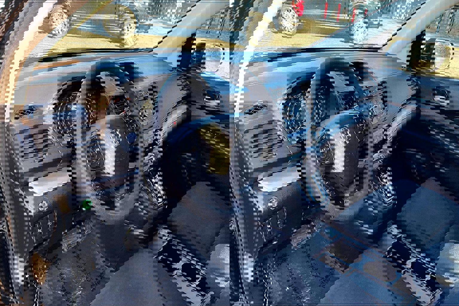 Used 2015 Honda CR-V LX image 12