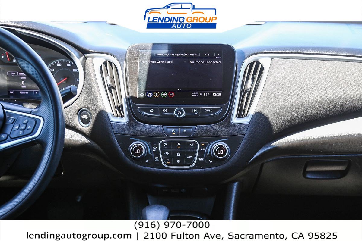Used 2023 Chevrolet Malibu LT FWD image 12