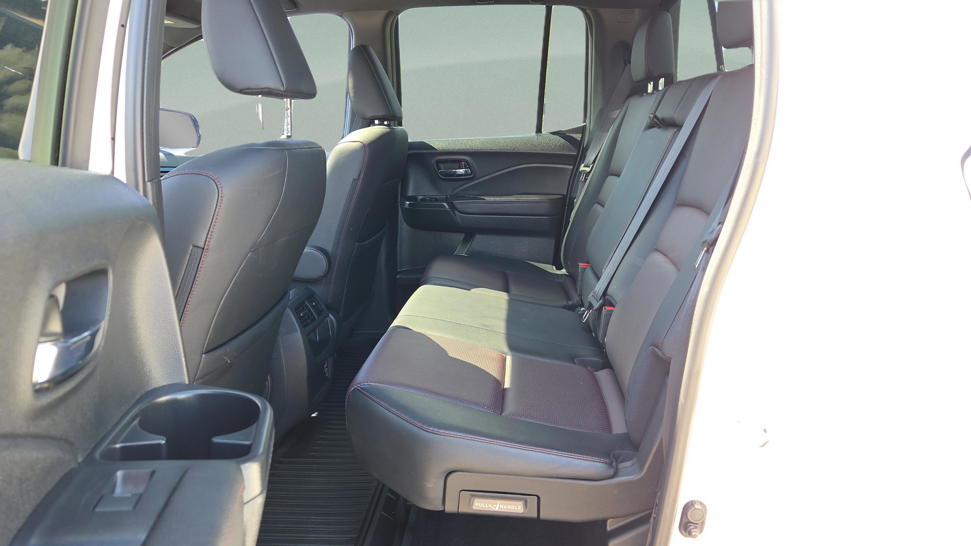 Used 2023 Honda Ridgeline Black Edition image 11