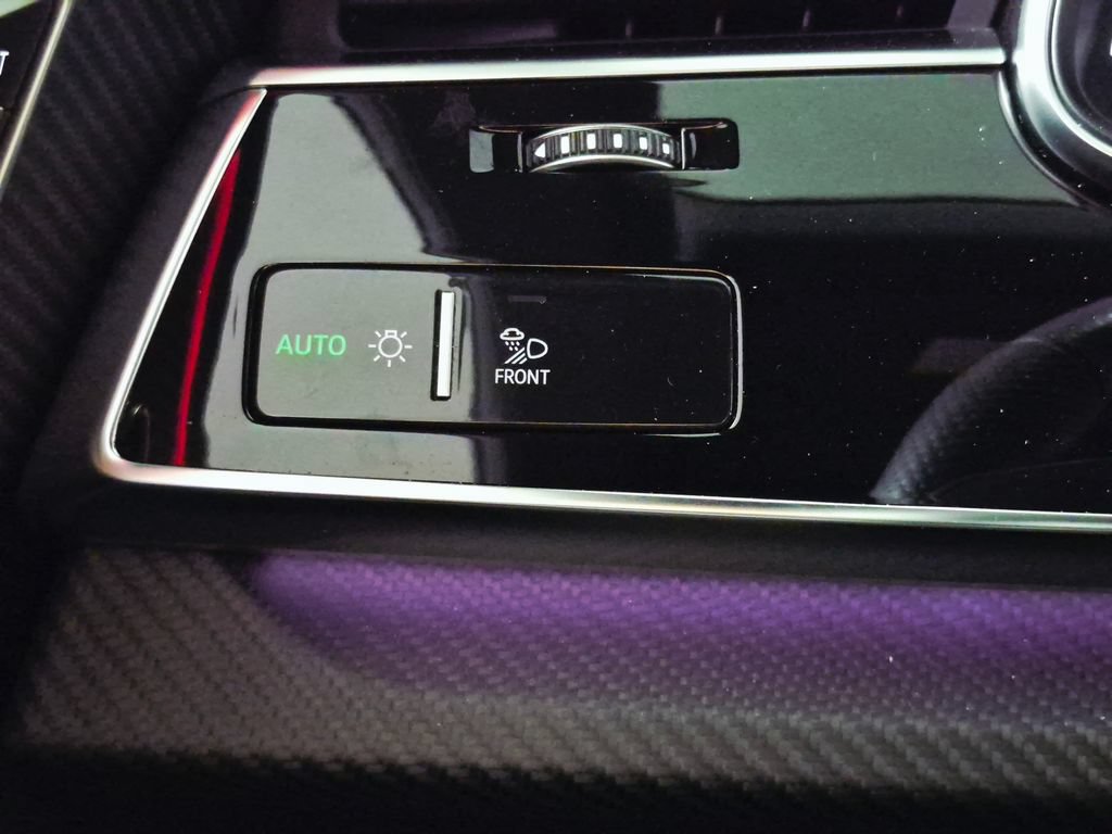 Used 2023 Audi RS Q8 AWD/4WD image 18