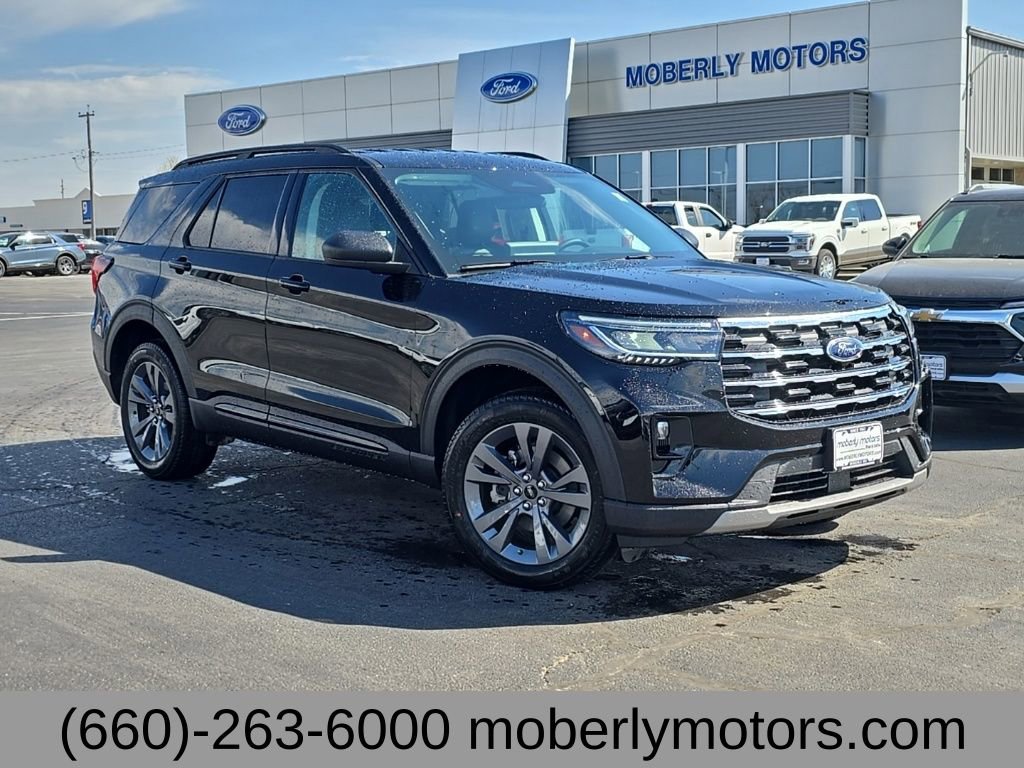 New 2026 Ford Explorer Active w/ Active Comfort Package image 1