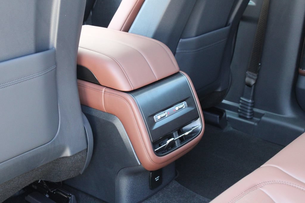 New 2026 Lincoln Nautilus Reserve AWD/4WD image 24
