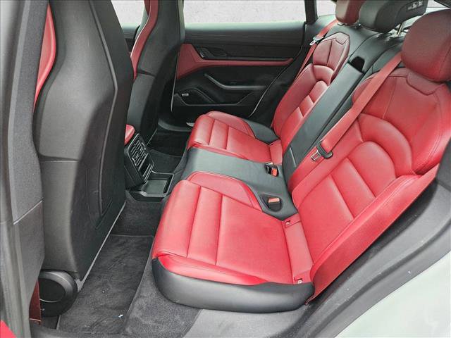 Used 2020 Porsche Taycan 4S image 20