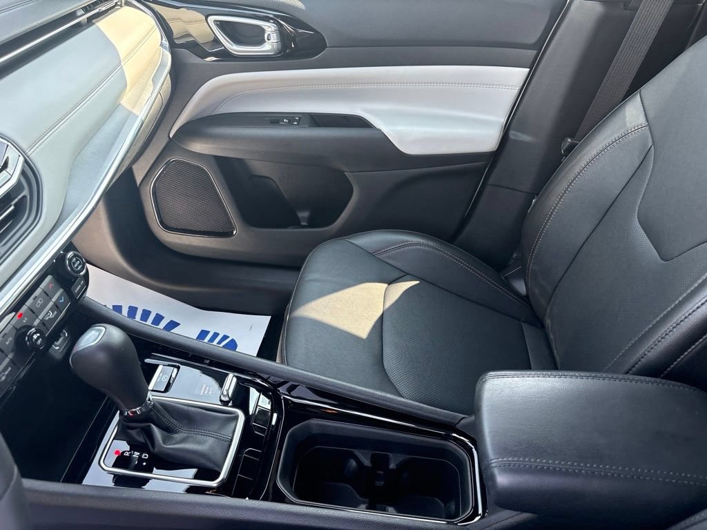 Certified 2023 Jeep Compass Limited AWD/4WD image 23