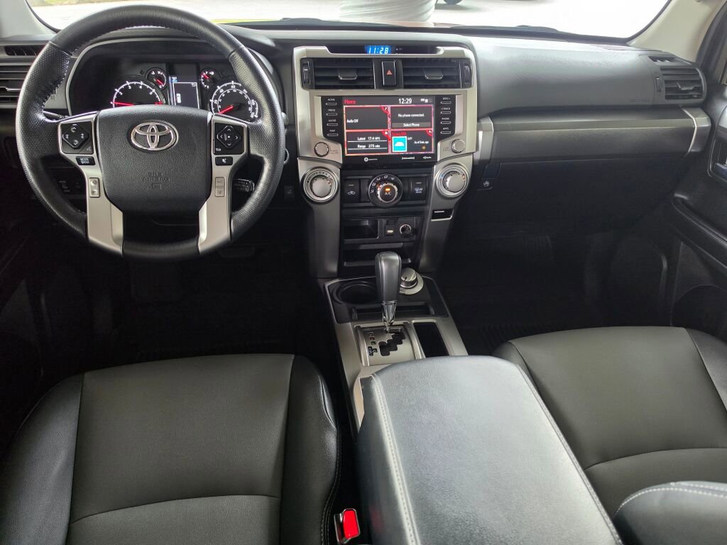 Used 2024 Toyota 4Runner SR5 Premium w/ Moonroof Package AWD/4WD image 21