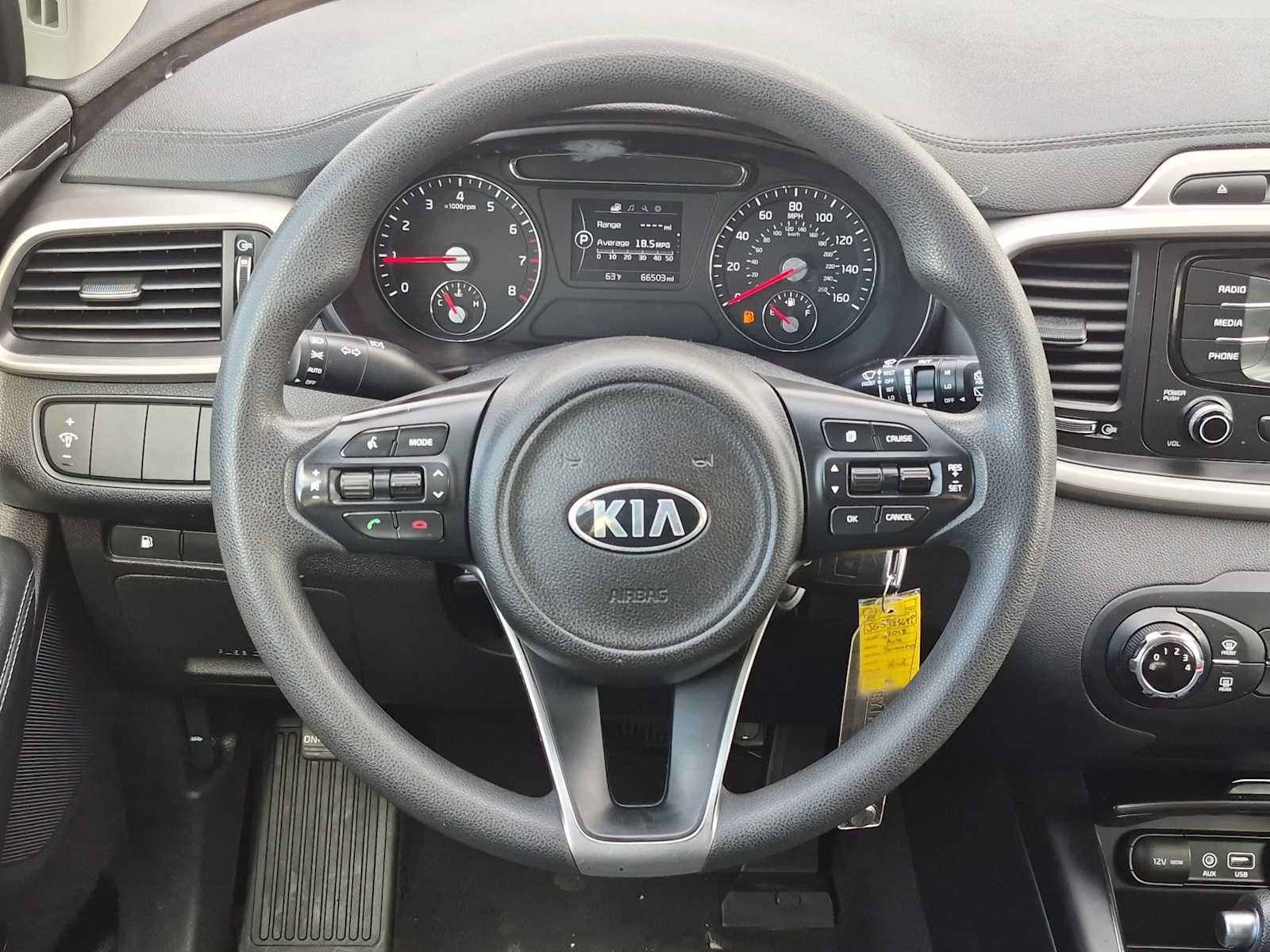 Used 2018 Kia Sorento FWD V6 image 21