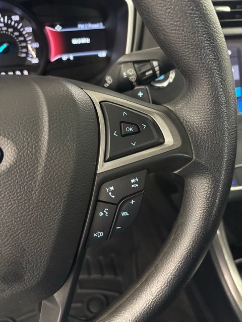Used 2019 Ford Fusion SE FWD image 17