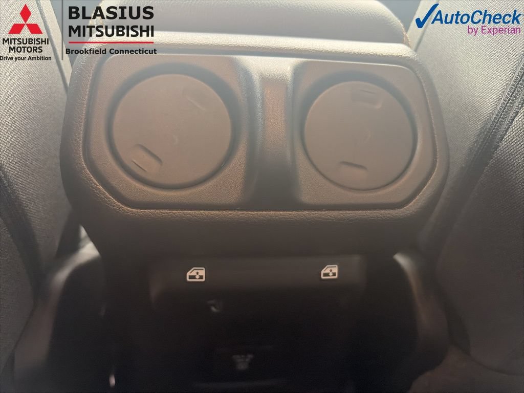 Used 2025 Jeep Wrangler Unlimited Sahara w/ Safety Group AWD/4WD image 37