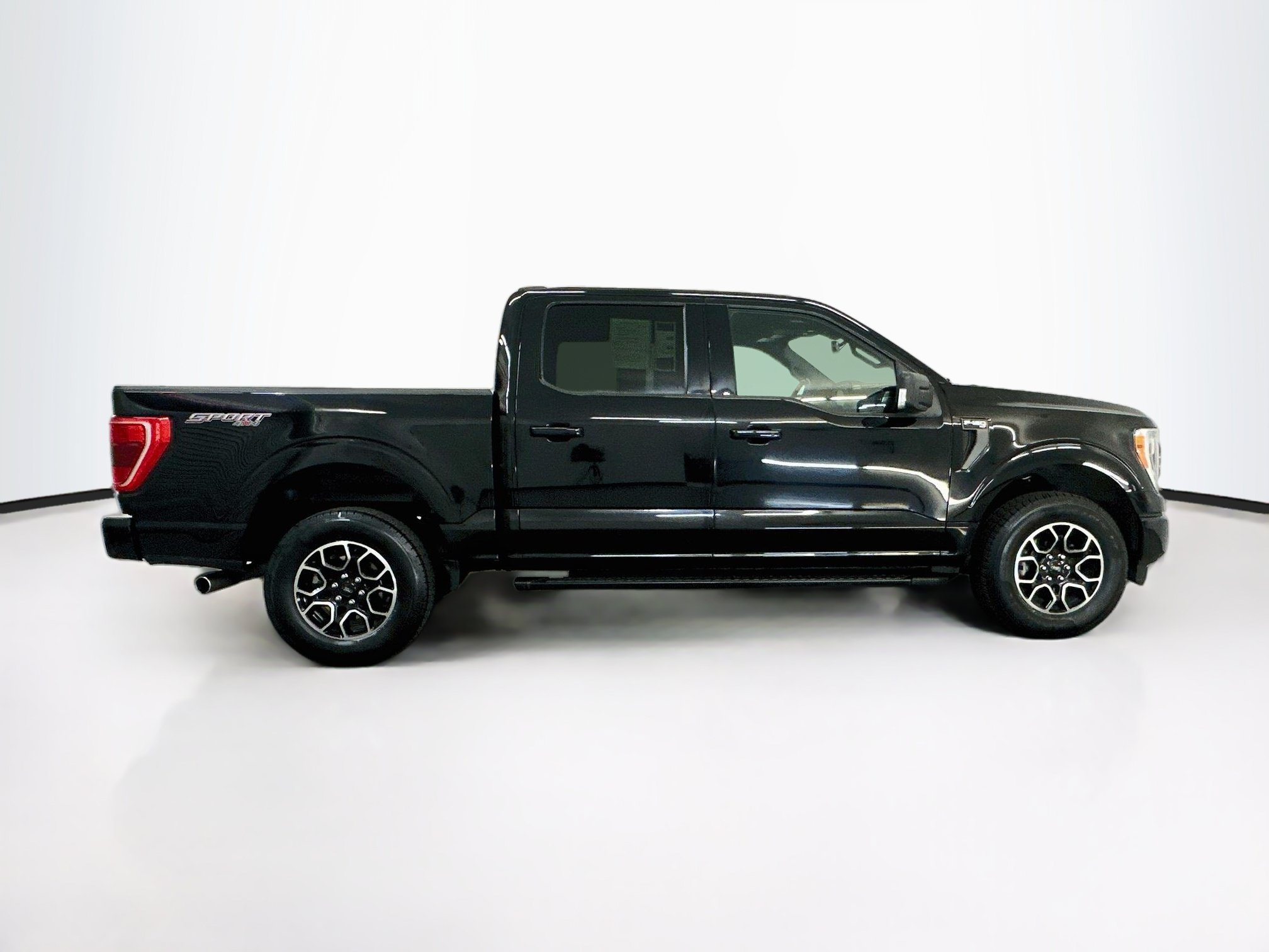 Used 2023 Ford F150 XLT w/ Equipment Group 302A High AWD/4WD image 10