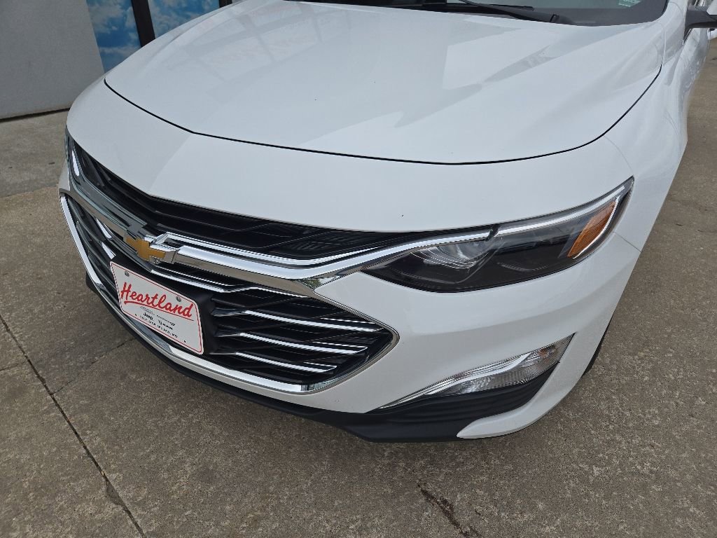 Used 2024 Chevrolet Malibu LS FWD image 17