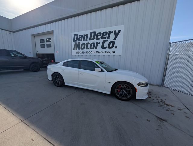 Used 2017 Dodge Charger R/T Scat Pack w/ Technology Group image 27