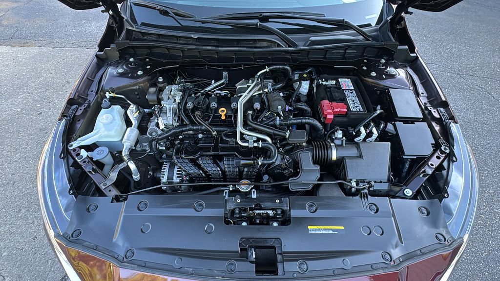 Used 2025 Nissan Altima 2.5 SV FWD image 39